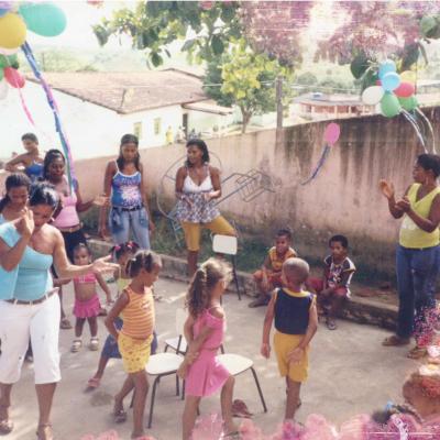 Ativ Cacad Creche1 10