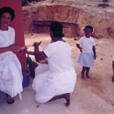 Fotos Do Oya Tola 13